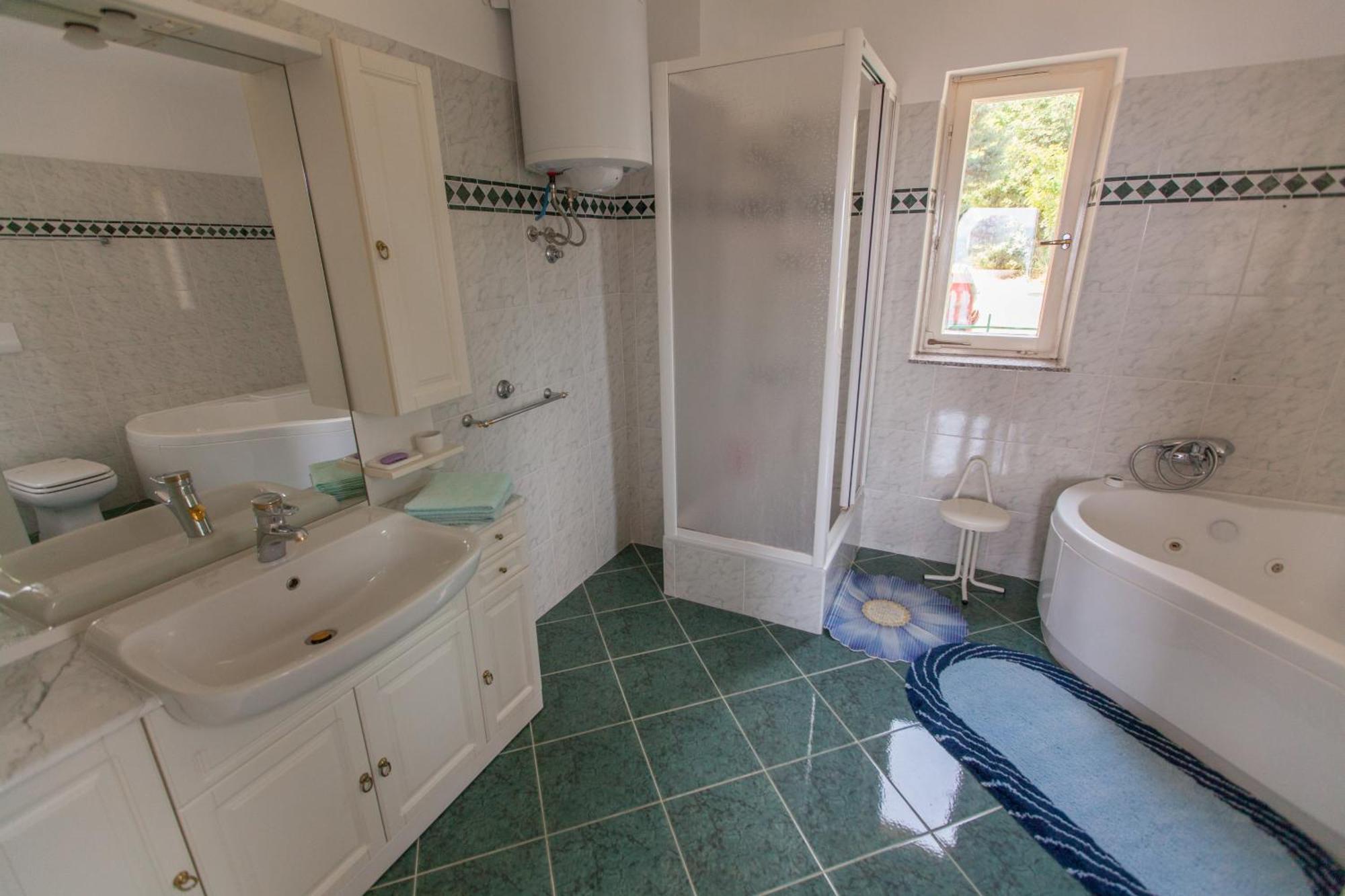 Iva Apartament Ravni